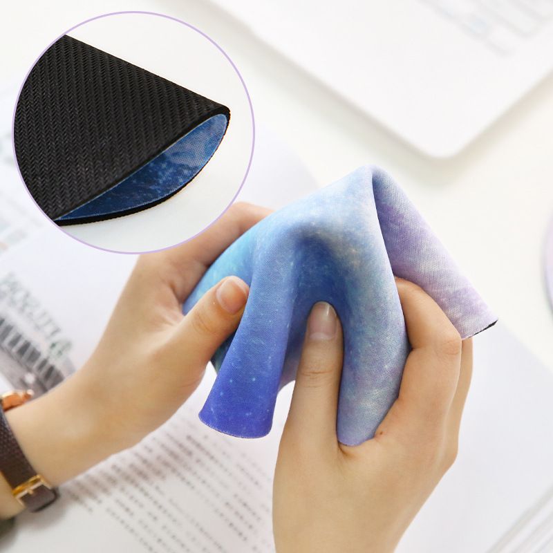 Personality dream planet mouse pad soft rubber pad small fresh student anti slip round notebook pad 