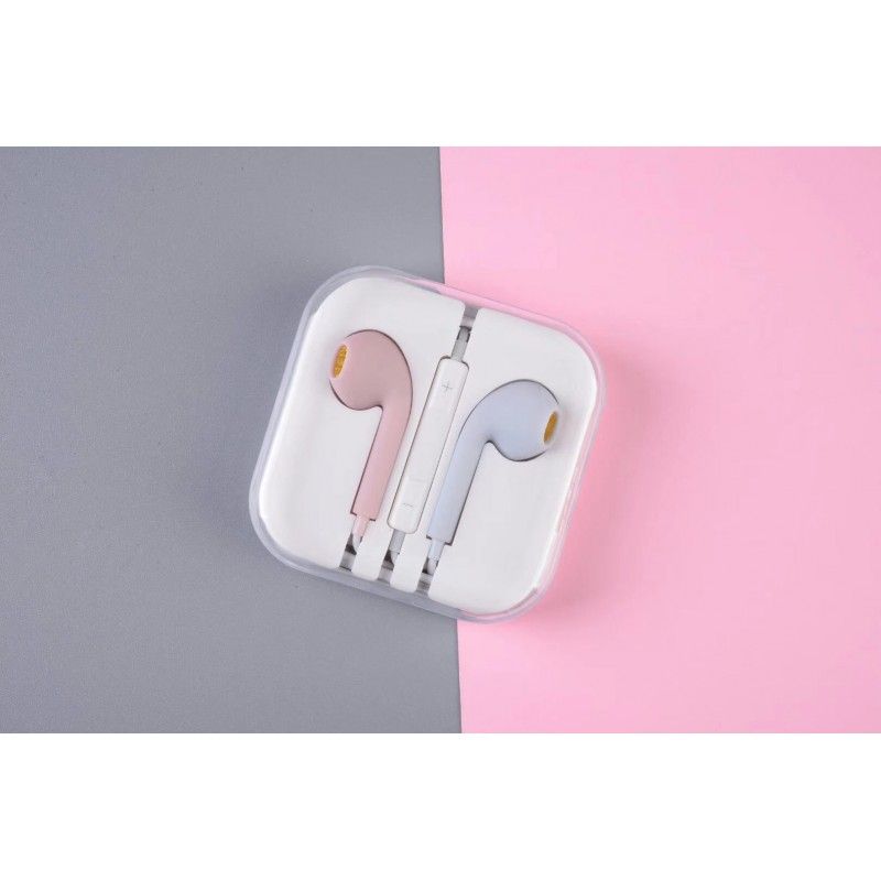 New a-006 two color earphone 3.5 high bass music mobile phone voice earplug in ear wired earphone 