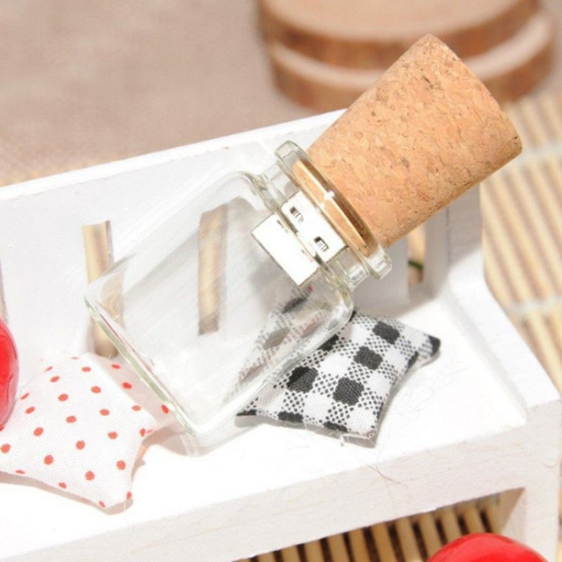 Floating bottle U-disk 2019 new creative decoration can be customized with logo wood U-disk 