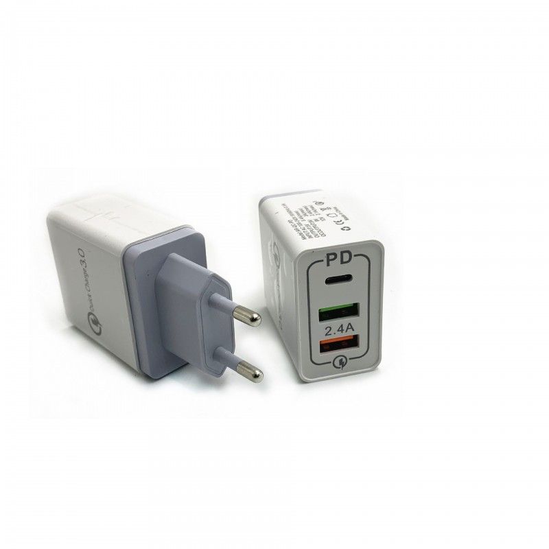 PD charging + qc3.0 fast charging charger type-c2.4a charging head 2usb multi port mobile phone fast charging