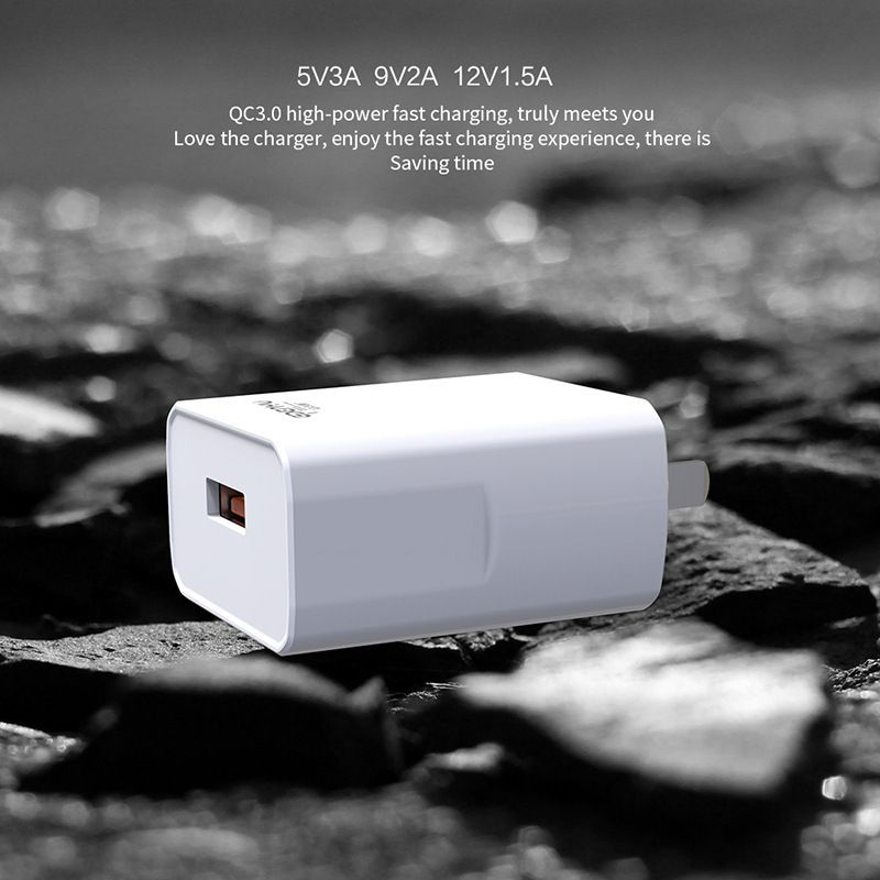 Cross border new qc3.0 universal charging head with protection mobile phone wall charging plug us travel charger customization