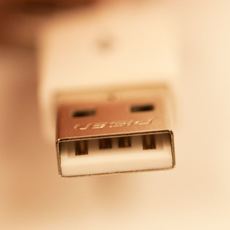 Data cable for Apple 8iphone 6 / 7 / X