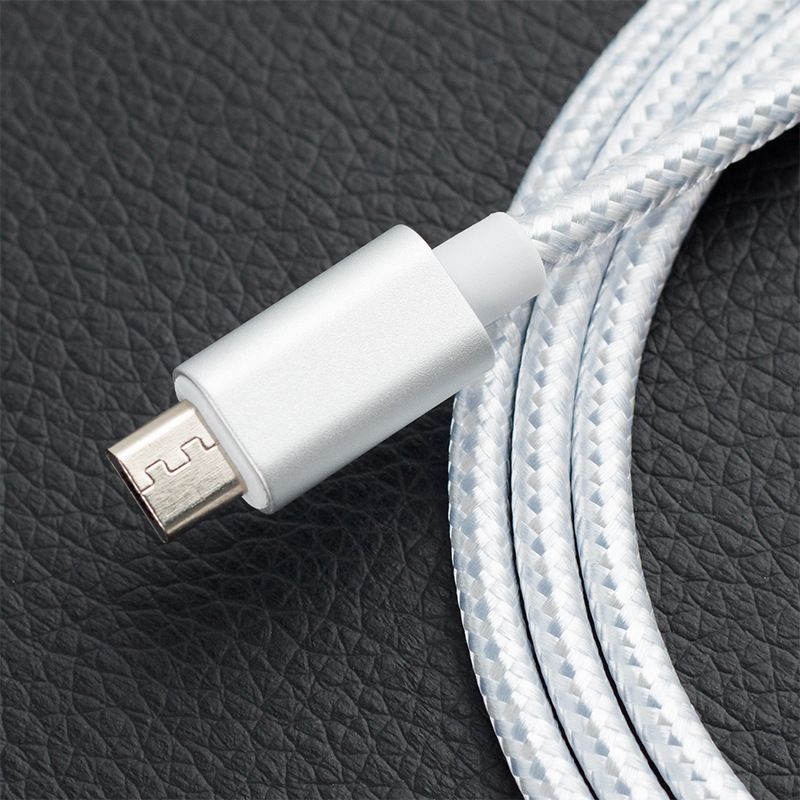 Mobile data cable USB fast charging is suitable for Apple 6s7s nylon woven fast charging cable iPhone short line