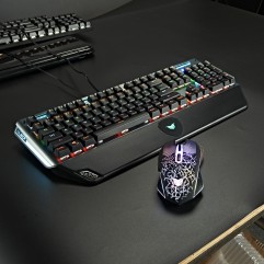 Real mechanical keyboard green axis 104 key electr...